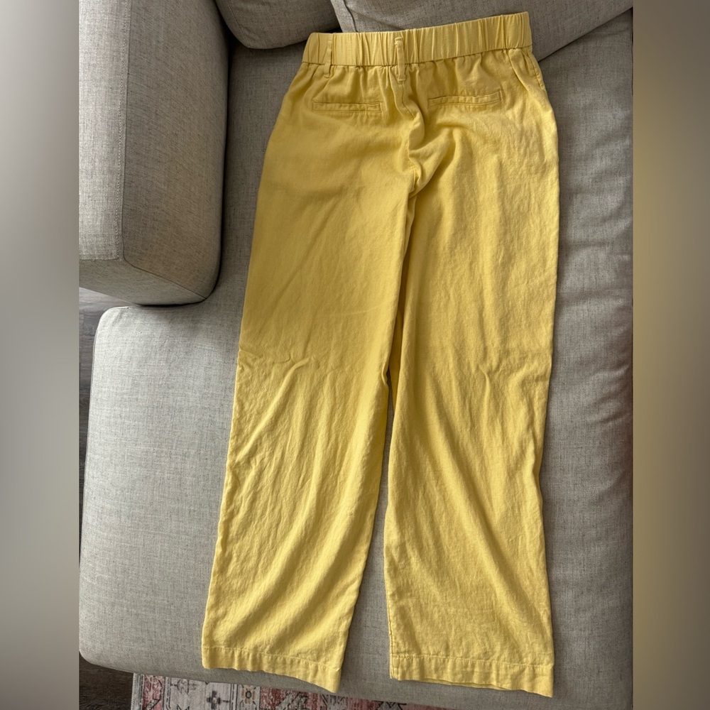 Women's High-Rise Linen Pleat Front Straight Trousers- A New Day. Size 8- yellow